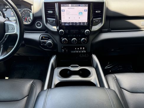 Used 2022 RAM 1500 Big Horn w/ Night Edition AWD/4WD image 21