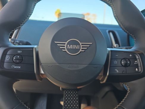 Certified 2025 MINI Cooper Countryman S w/ Comfort Package Max image 25