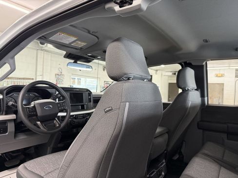 New 2026 Ford F250 XL w/ XL Chrome Package image 21
