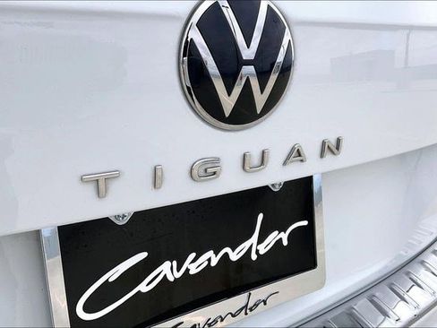 Used 2024 Volkswagen Tiguan Wolfsburg Edition image 8