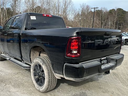 Used 2025 RAM 2500 Big Horn image 10