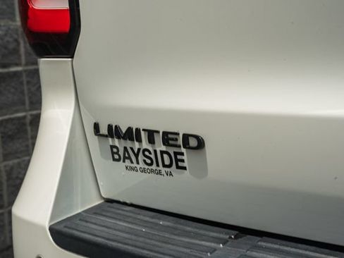 Used 2024 Ford Expedition Limited AWD/4WD image 10