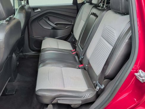 Used 2018 Ford Escape SE w/ SE Sport Appearance Package AWD/4WD image 28
