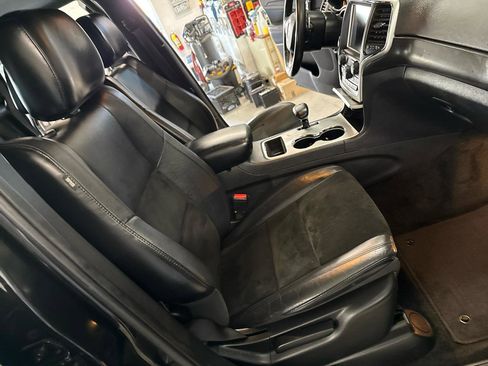 Used 2015 Jeep Grand Cherokee Altitude image 53