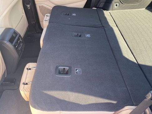 New 2026 Jeep Grand Cherokee Limited image 40