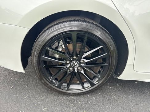 Used 2023 Toyota Camry XSE image 10