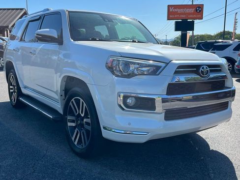 Used 2020 Toyota 4Runner Limited AWD/4WD image 2