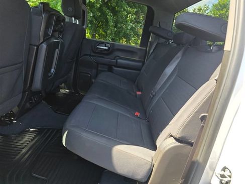 Used 2024 Chevrolet Silverado 2500 Custom w/ Custom Convenience Package AWD/4WD image 18