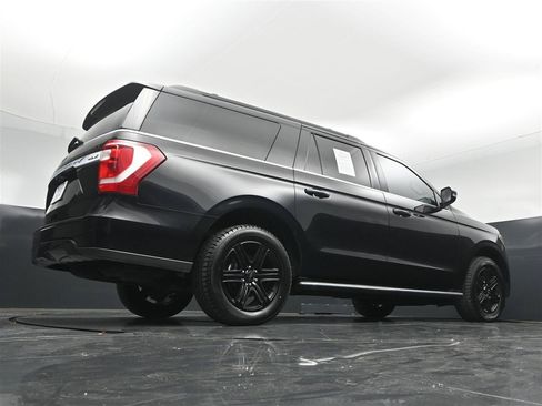 Used 2020 Ford Expedition Max XLT w/ Equipment Group 202A AWD/4WD image 31