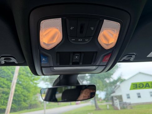 Used 2022 RAM 1500 Big Horn AWD/4WD image 38
