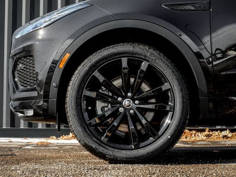 New 2024 Jaguar E-PACE R-Dynamic SE image 4