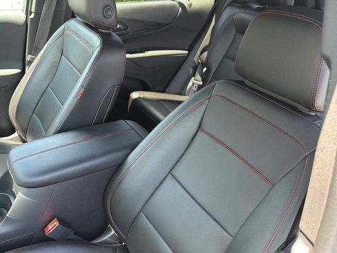 Certified 2024 Chevrolet Equinox RS w/ RS Leather Package FWD image 28