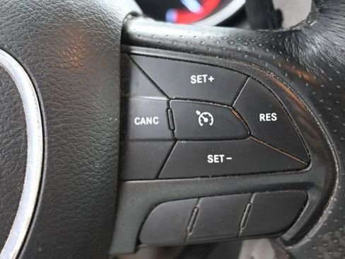 Used 2018 Dodge Durango SXT w/ Quick Order Package 2BB AWD/4WD image 21