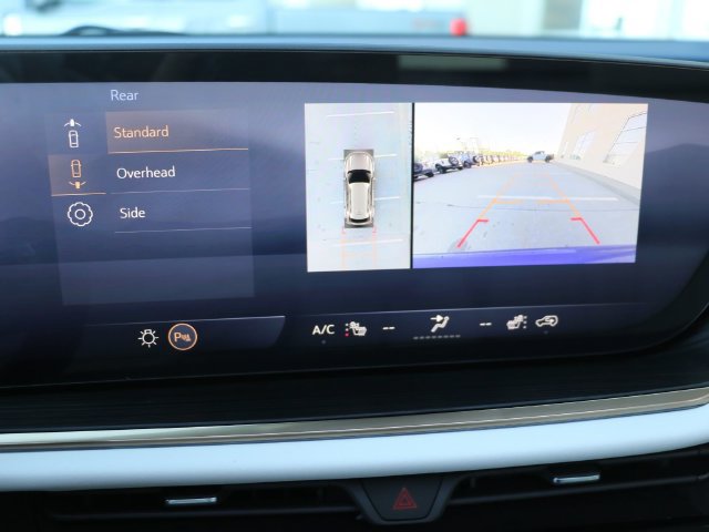 Used 2025 Buick Envision Avenir AWD/4WD image 27