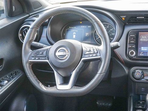Used 2023 Nissan Kicks SR image 16