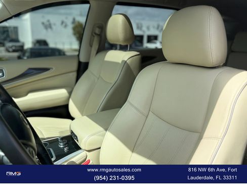 Used 2020 INFINITI QX60 Luxe w/ Essential Package image 17