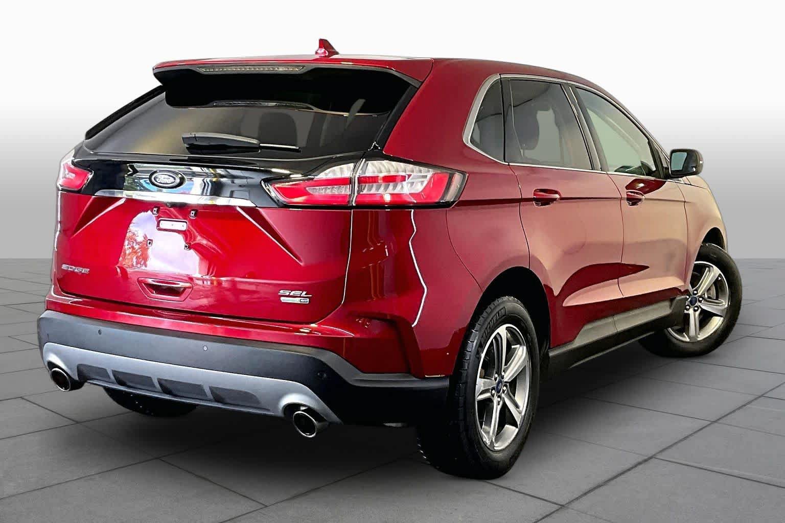 Used 2019 Ford Edge SEL w/ Equipment Group 201A AWD/4WD image 13