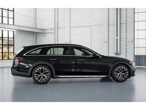 New 2026 Mercedes-Benz E 450 4MATIC All-Terrain Wagon image 17