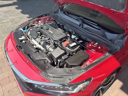 Used 2019 Honda Accord Sport image 89