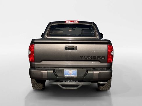 Used 2016 Toyota Tundra SR5 image 10
