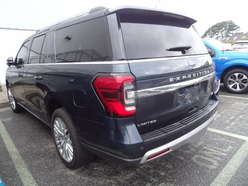 Used 2024 Ford Expedition Max Limited AWD/4WD image 5