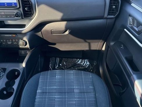 Used 2024 Ford Bronco Sport Heritage w/ Heritage Convenience Package image 25