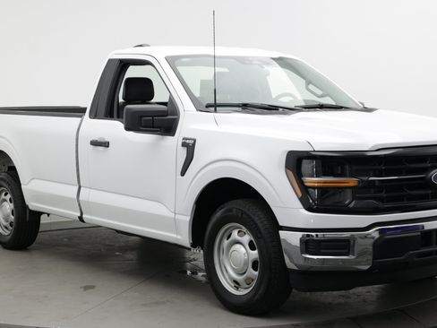 Used 2024 Ford F150 XL RWD image 3