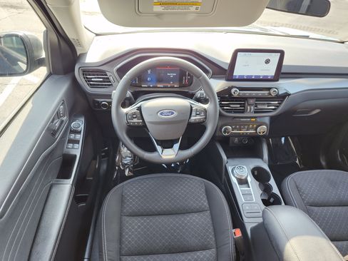 Used 2024 Ford Escape Active AWD/4WD image 28