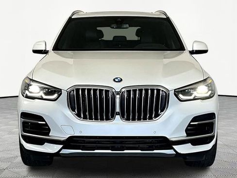 Used 2023 BMW X5 xDrive40i image 3