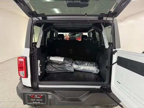 New 2025 Ford Bronco Big Bend image 8