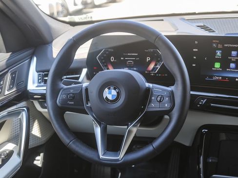 Used 2026 BMW X2 xDrive28i w/ Technology Package AWD/4WD image 11