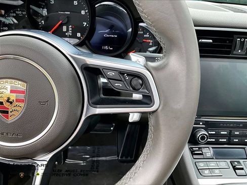 Used 2017 Porsche 911 Carrera image 17