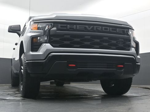 Used 2024 Chevrolet Silverado 1500 Custom Trail Boss w/ LPO, Dark Essentials Package AWD/4WD image 25
