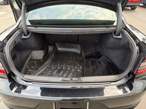 Used 2016 Dodge Charger R/T RWD image 23