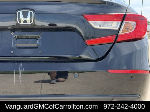 Used 2021 Honda Accord EX-L image 8