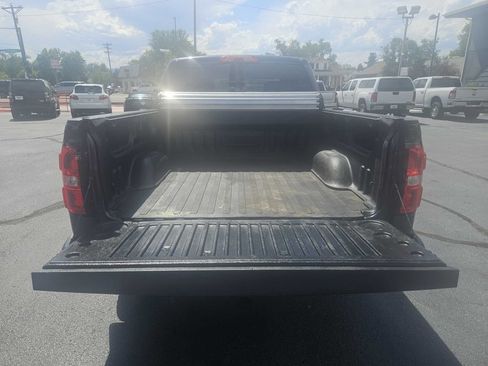 Used 2017 GMC Sierra 1500 SLE w/ SLE Value Package AWD/4WD image 8
