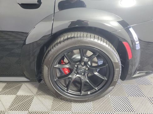 Used 2022 Dodge Charger SRT Hellcat w/ Carbon/Suede Interior Package RWD image 35