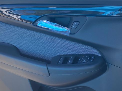 New 2026 Chevrolet TrailBlazer LT w/ Convenience Package AWD/4WD image 18