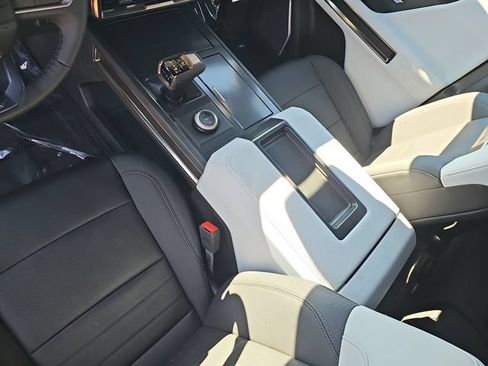 New 2024 GMC Hummer EV 2X AWD/4WD image 23