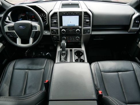 Certified 2019 Ford F150 Lariat w/ Equipment Group 502A Luxury AWD/4WD image 13