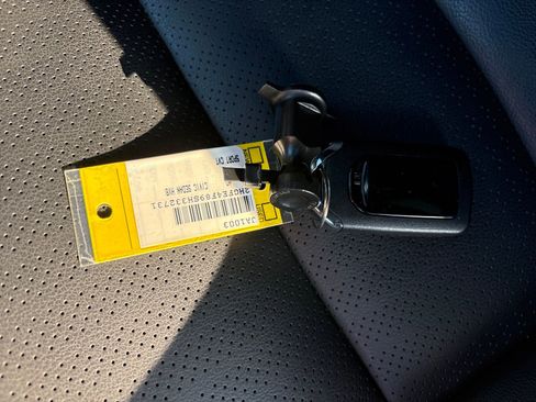 Used 2025 Honda Civic Sport image 29