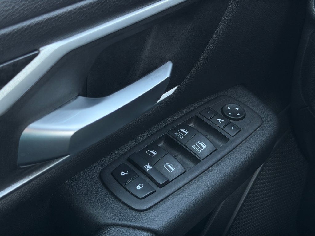 Used 2023 RAM 1500 Big Horn AWD/4WD image 10