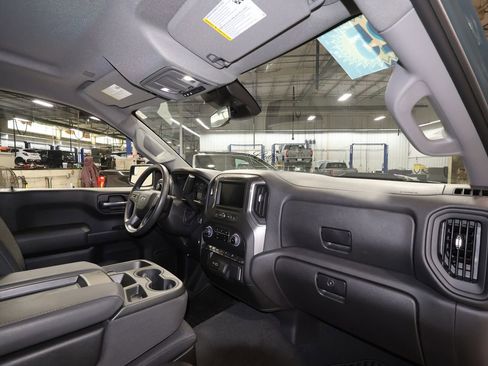 Certified 2025 Chevrolet Silverado 1500 Custom Trail Boss image 27