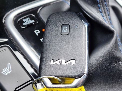 Certified 2023 Kia Seltos S image 16