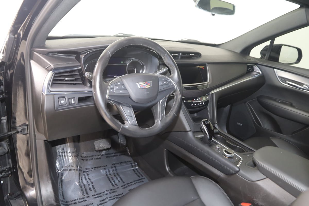 Used 2022 Cadillac XT5 Luxury FWD image 24