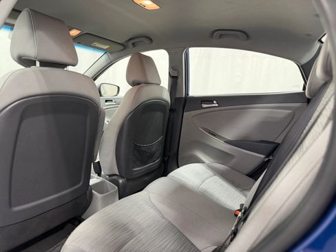 Used 2015 Hyundai Accent GLS FWD image 36