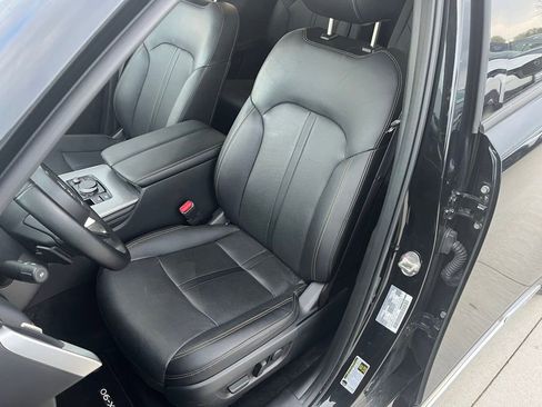 Certified 2024 MAZDA CX-90 Plug-In Hybrid w/ Premium Pkg AWD/4WD image 12