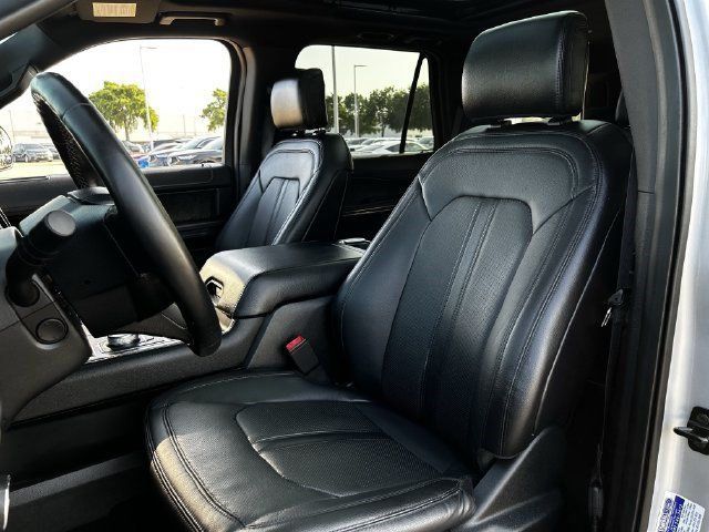 Used 2019 Ford Expedition Limited w/ Equipment Group 301A RWD image 21
