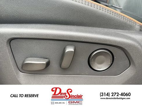 New 2026 GMC Yukon AT4 w/ AT4 Premium Plus Package AWD/4WD image 12