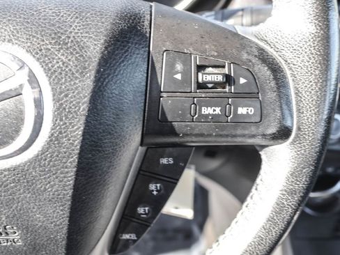 Used 2012 MAZDA MAZDA3 i Touring image 20